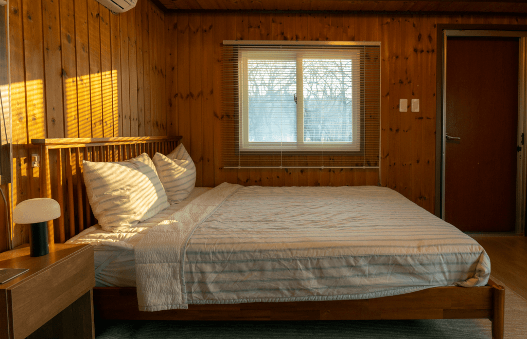 객실내부5 밝기 1