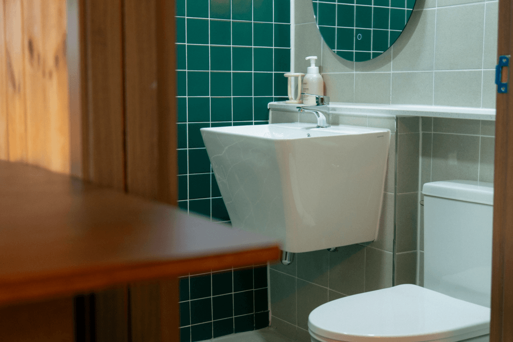 화장실1 1